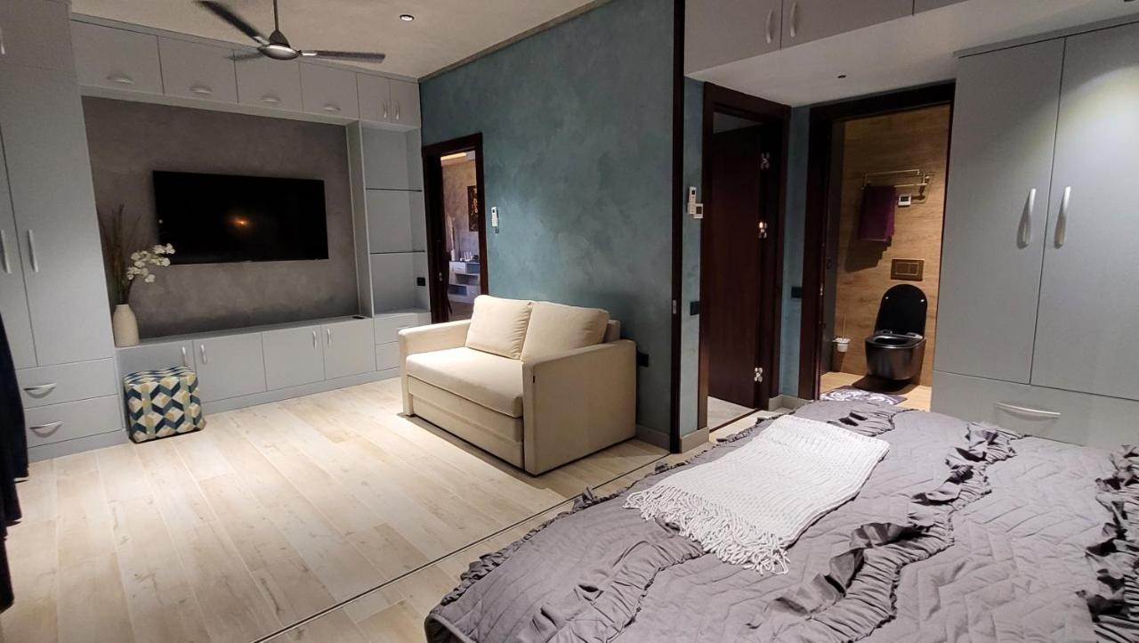 Ultralux 75 Apartment Tashkent Exterior photo